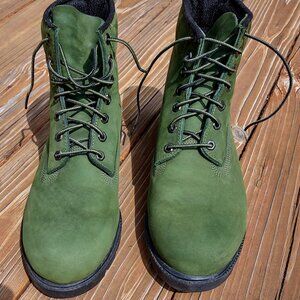 Timberland Olive Suede Boots Like New Condition
